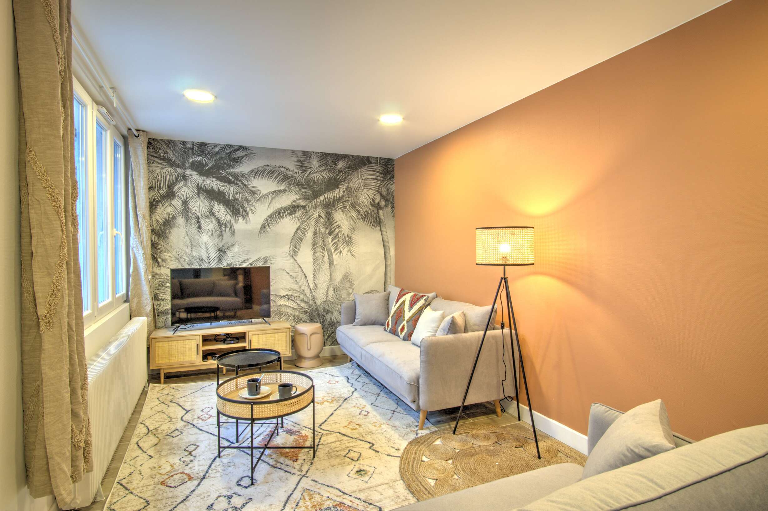 Saint Sebastien sur Loire salon après travaux décoration type Airbnb